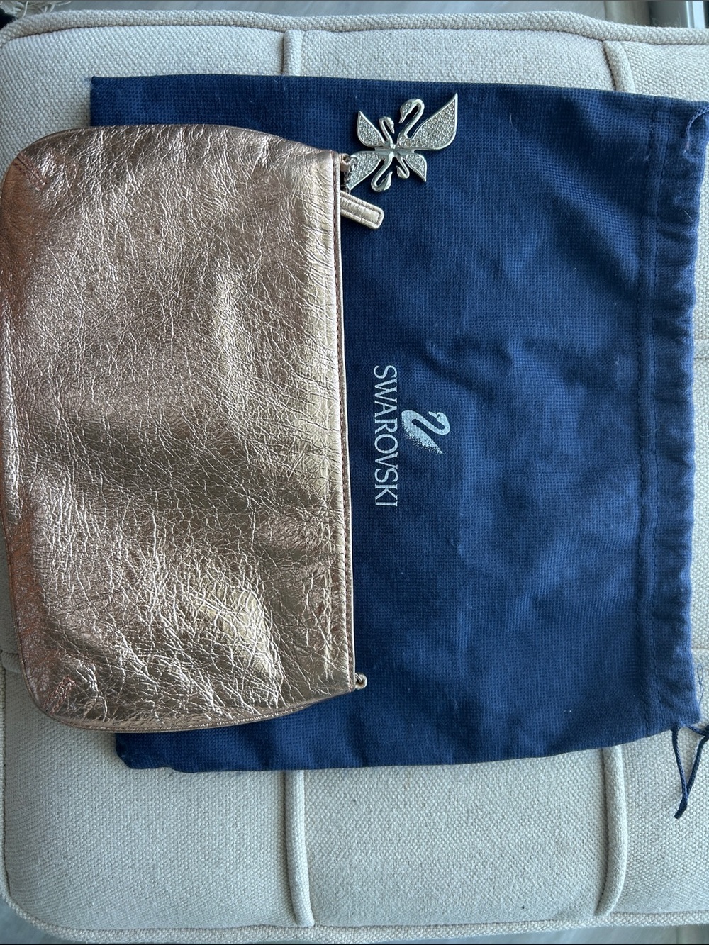 Swarovski Metallic Rose Gold LIMITED EDITION Pouch with Swan Charm